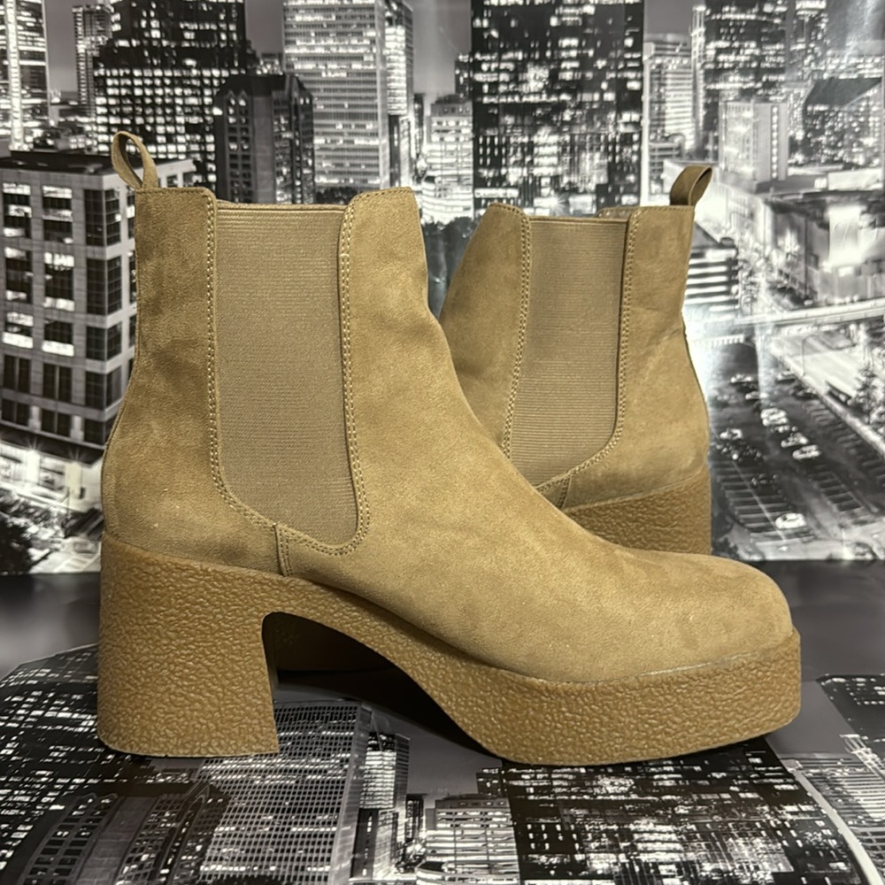 Steve Madden Ankle Boots - Picture 2 of 7